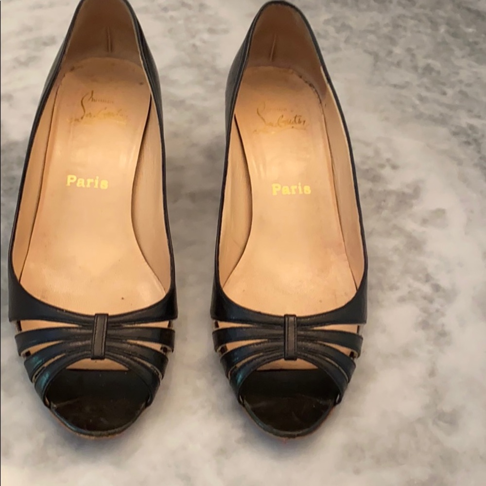 Authentic Christian Louboutin wedge shoe sz 38